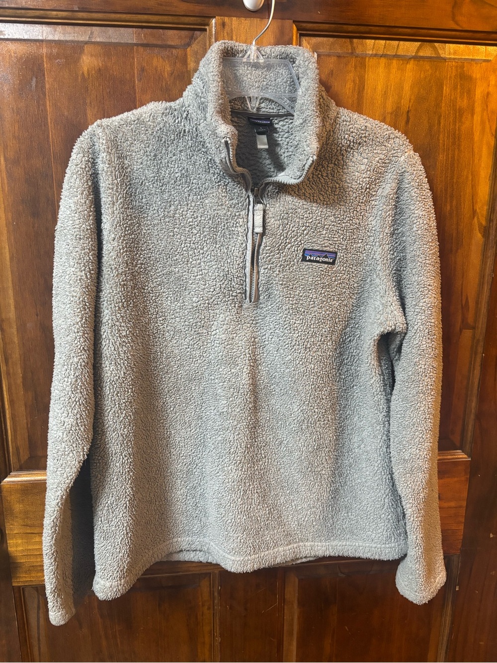 Patagonia Women’s Light Gray Sherpa Quarter-Zip Jacket